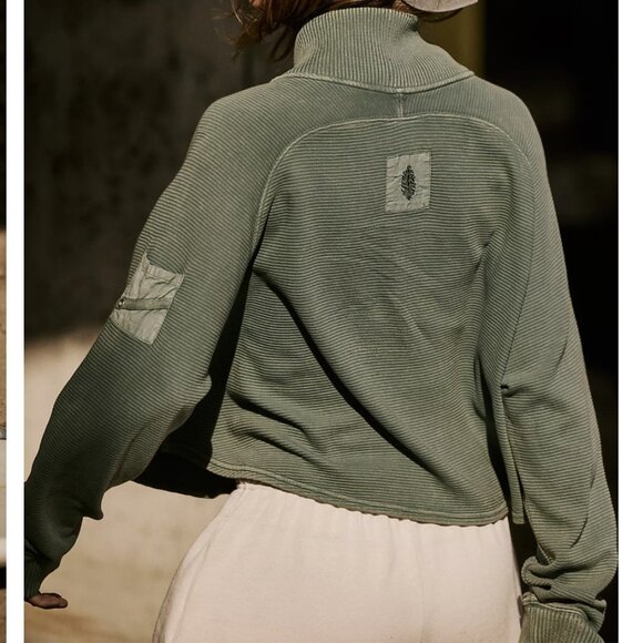 CURRENT - NWT - FP Movement - So Fly Henley Layer - XS - Midnight Jade - Picture 3 of 6